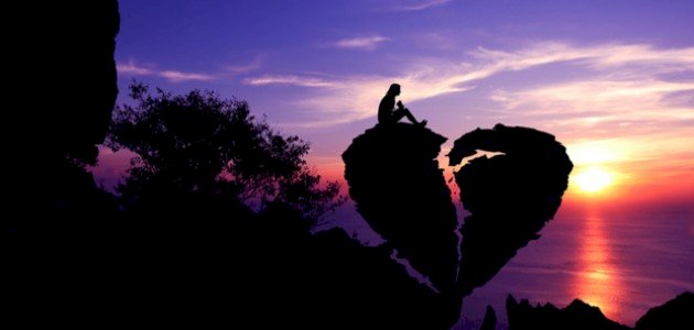 چگونه یک مرد دوست دختر اول خود را فراموش می کند